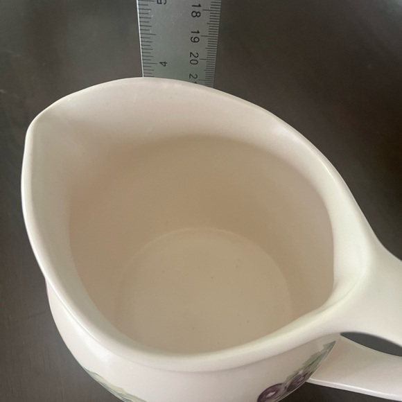 Pfaltzgraff Jamberry Round Gravy Boat Retired 2006 made in USA - Picture 5 of 10